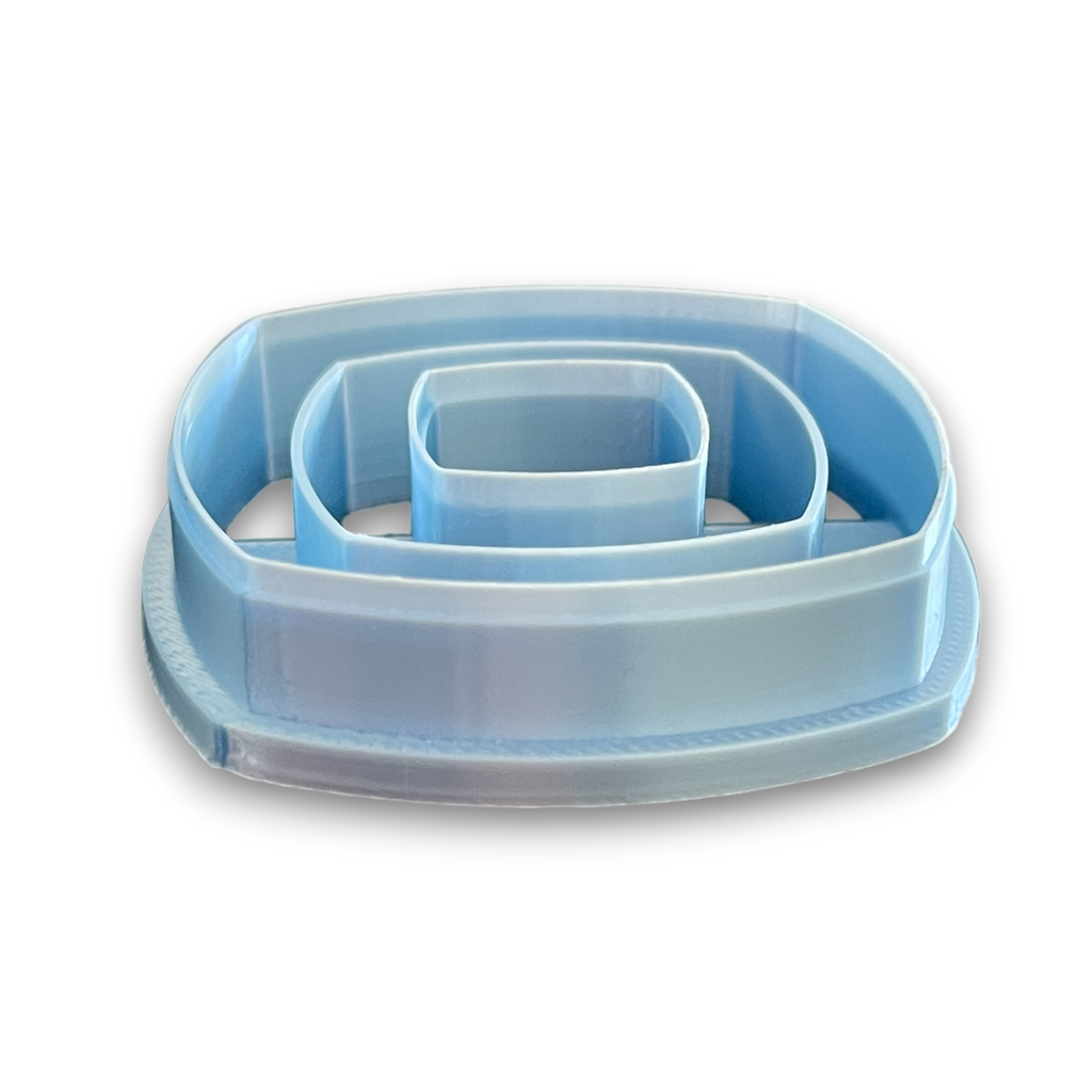 curved-square-donut-embossed-polymer-Clay-Cutter-side-View