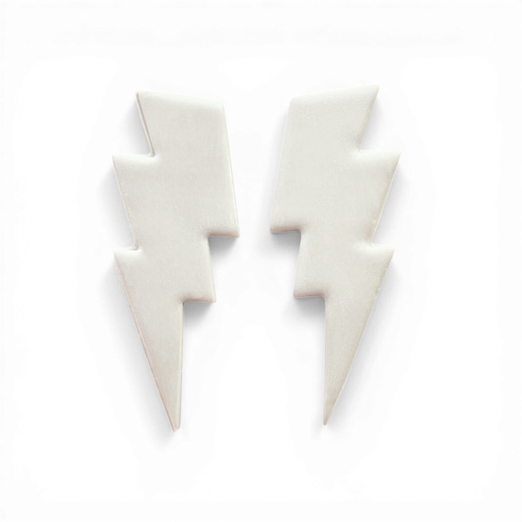 Polymer-Clay-taupe-lightening-bolt-4- Cutter