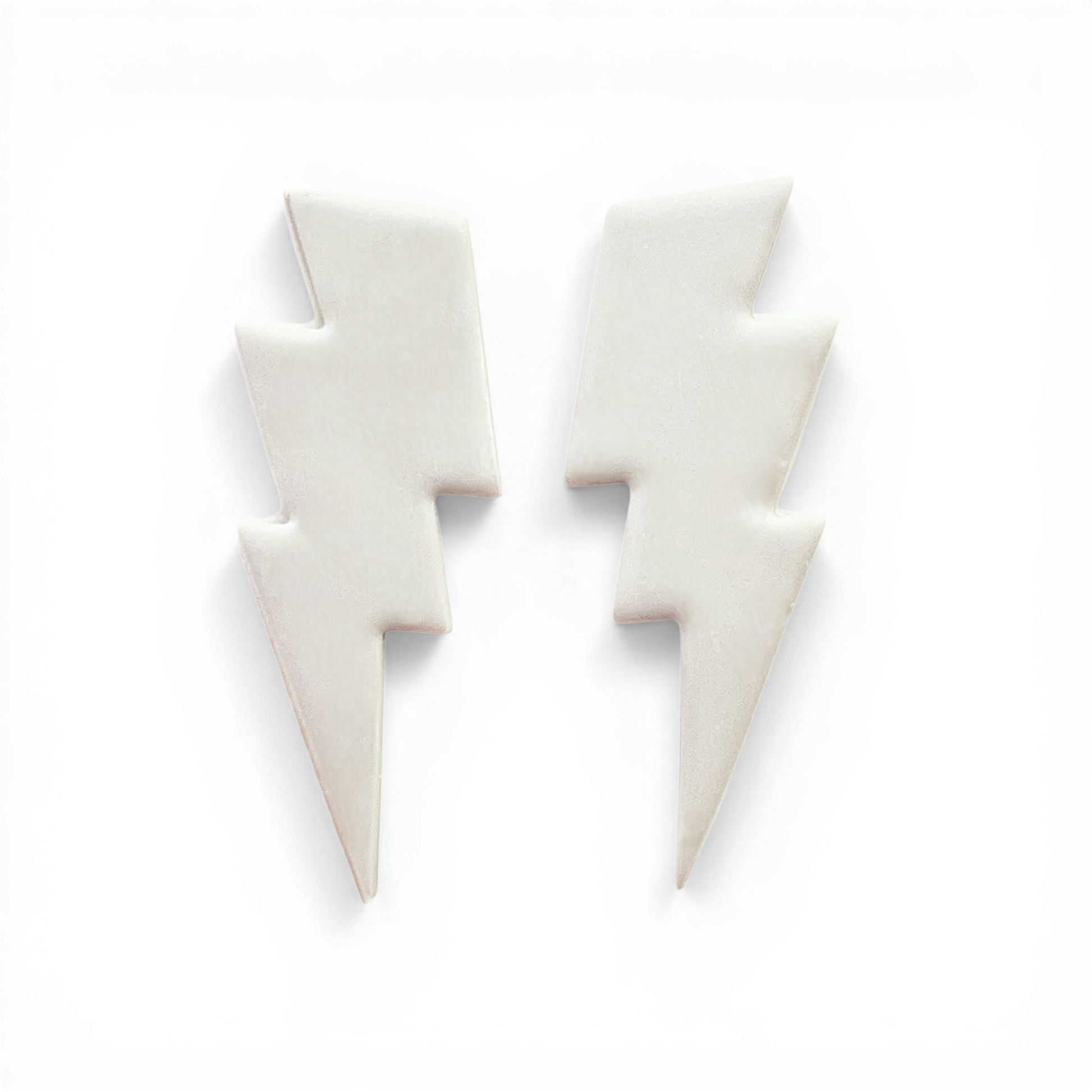 Polymer-Clay-taupe-lightening-bolt-4- Cutter