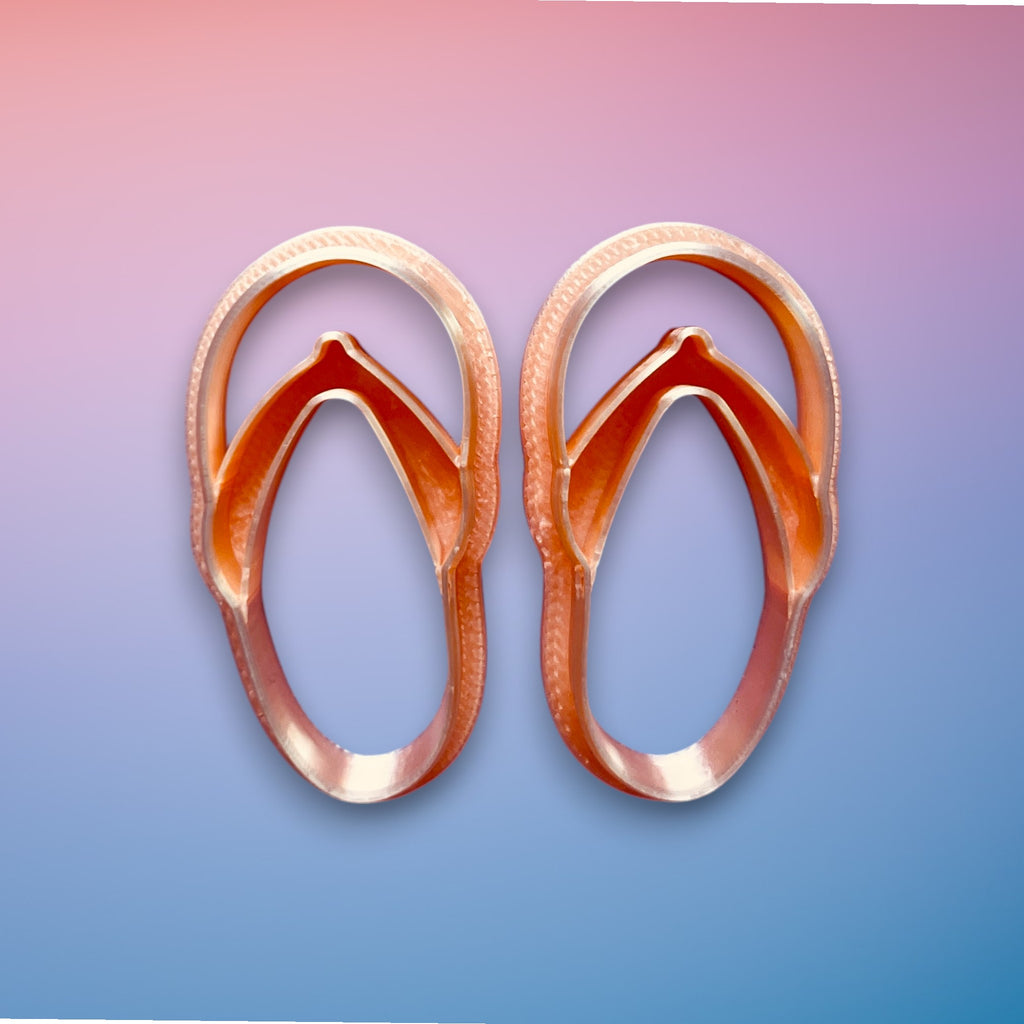 Flip flops polymer clay cutter with smooth sandal silhouette for summer earrings and pendants.