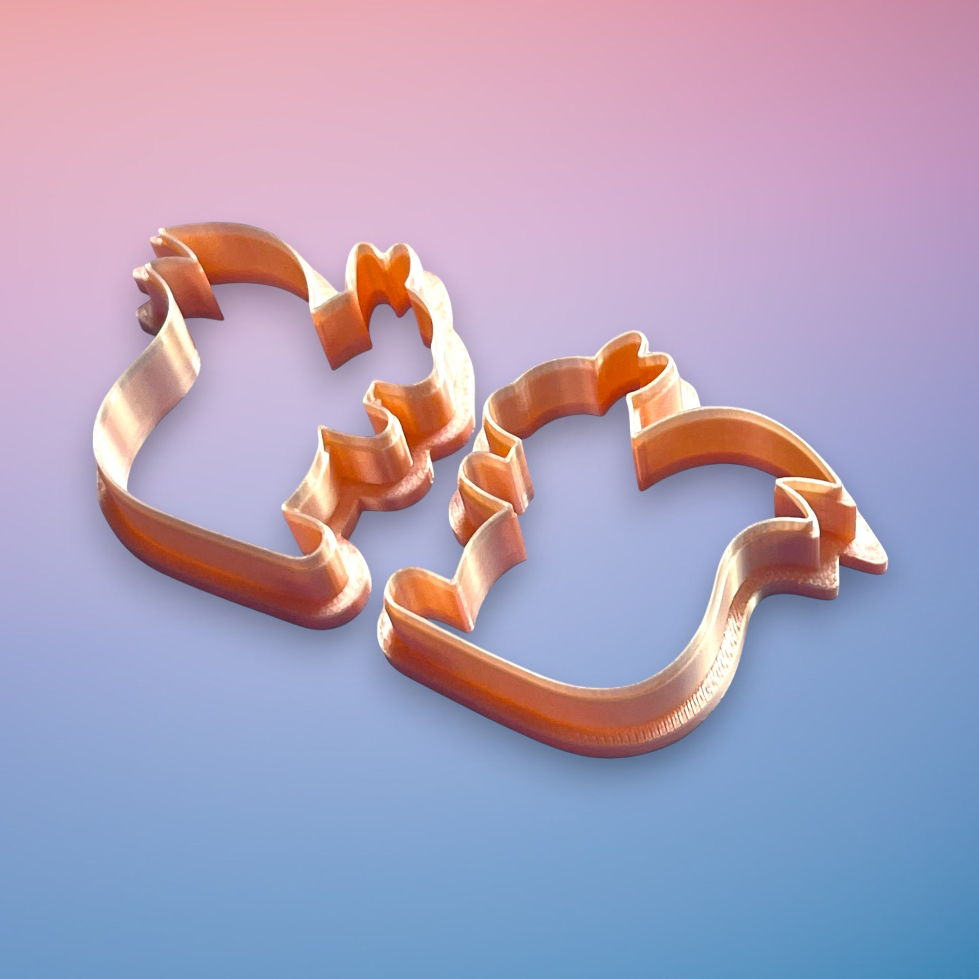 Squirrel Polymer Clay Cutter  Set
Squirrel polymer clay cutters silhouette with detailed tail on white background.